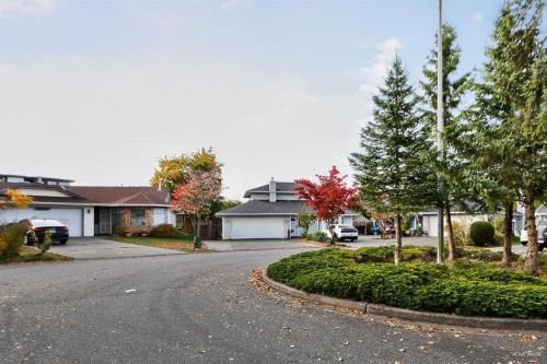 12079 84A Avenue, Surrey, BC - Outdoor