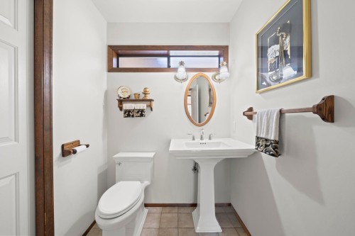23956 64 Avenue, Langley, BC - Indoor Photo Showing Bathroom