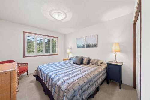 23956 64 Avenue, Langley, BC - Indoor Photo Showing Bedroom