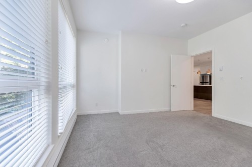 B005-20087 68 Avenue, Langley, BC - Indoor Photo Showing Other Room