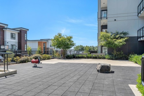 B005-20087 68 Avenue, Langley, BC - Outdoor