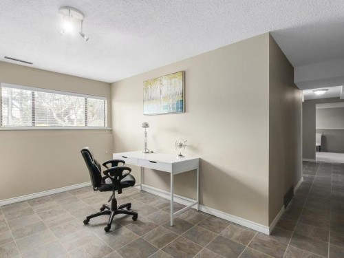 1175 Stevens Street, White Rock, BC - Indoor Photo Showing Office