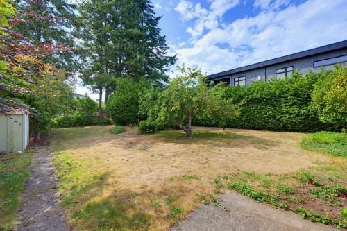 1175 Stevens Street, White Rock, BC - Outdoor