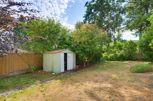 1175 Stevens Street, White Rock, BC - Outdoor