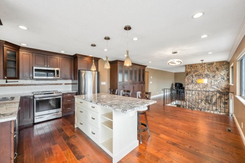 1175 Stevens Street, White Rock, BC - Indoor Photo Showing Kitchen With Stainless Steel Kitchen With Upgraded Kitchen