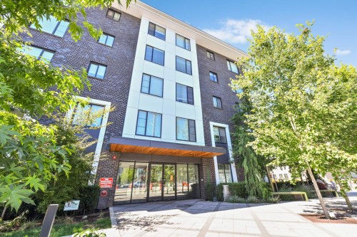 306-15848 Fraser Highway  Surrey, BC V4N 6X6