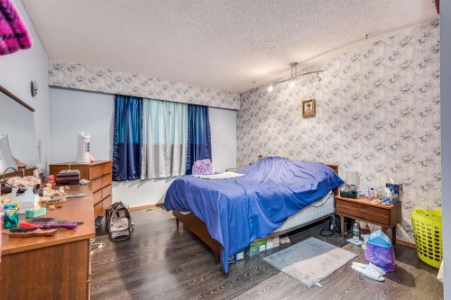 32247 Granite Avenue, Abbotsford, BC - Indoor Photo Showing Bedroom