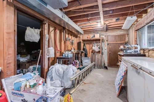 32247 Granite Avenue, Abbotsford, BC - Indoor Photo Showing Basement