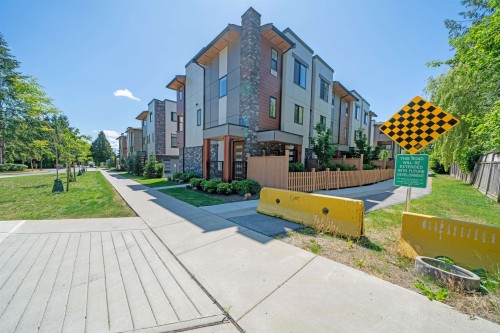 8-15950 Alder Place, Surrey, BC - Outdoor
