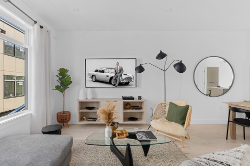 8-15950 Alder Place, Surrey, BC - Indoor Photo Showing Other Room