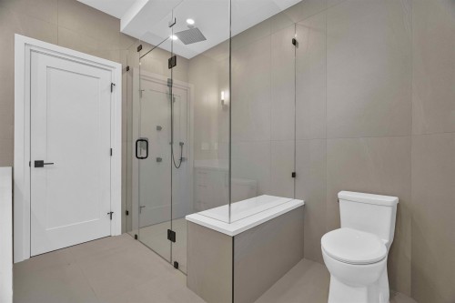 15636 23A Avenue, Surrey, BC - Indoor Photo Showing Bathroom