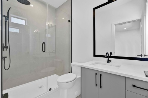 15636 23A Avenue, Surrey, BC - Indoor Photo Showing Bathroom