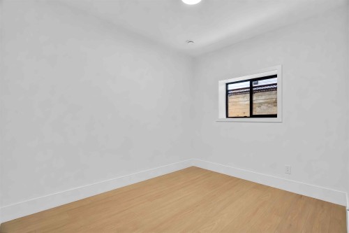 15636 23A Avenue, Surrey, BC - Indoor Photo Showing Other Room