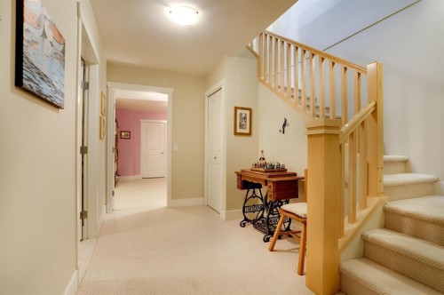 18088 8Th Avenue, Surrey, BC - Indoor Photo Showing Other Room