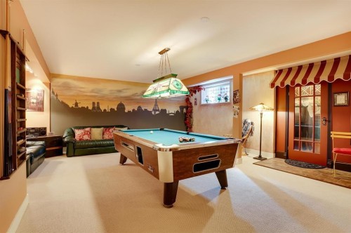 18088 8Th Avenue, Surrey, BC - Indoor Photo Showing Other Room