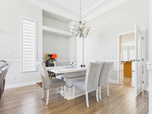 11746 72A Avenue, Delta, BC - Indoor Photo Showing Dining Room