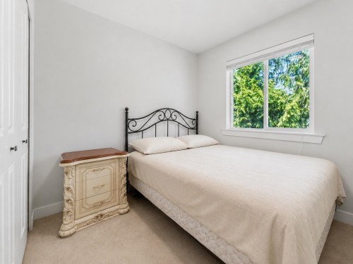 22-14271 60 Avenue, Surrey, BC - Indoor Photo Showing Bedroom