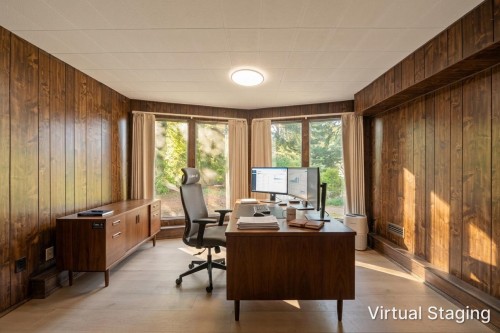 14340 28Th Avenue, Surrey, BC - Indoor Photo Showing Office