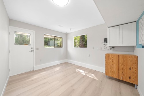 14340 28Th Avenue, Surrey, BC - Indoor Photo Showing Other Room