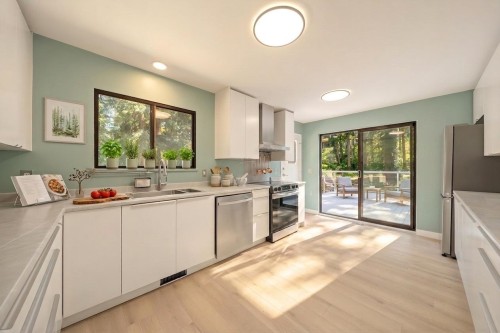 14340 28Th Avenue, Surrey, BC - Indoor