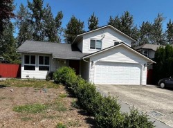32275 Clinton Avenue Abbotsford, BC V2T 5B3
