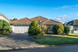 1035 King George Boulevard Surrey, BC V4A 9S7