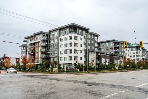 B228-20834 80 Avenue, Langley, BC - Outdoor With Facade