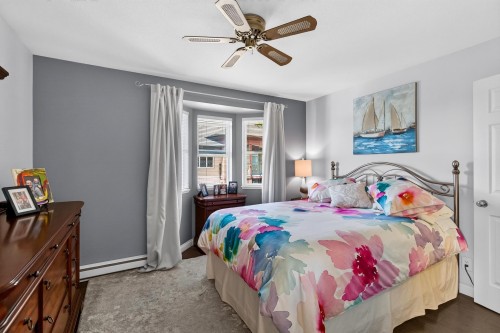 412-5488 198 Street, Langley, BC - Indoor Photo Showing Bedroom