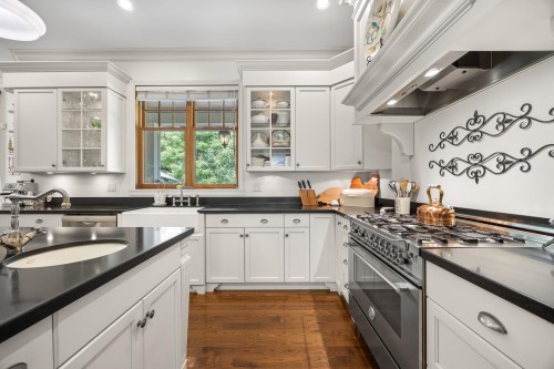 16211 29 Avenue, Surrey, BC - Indoor Photo Showing Kitchen