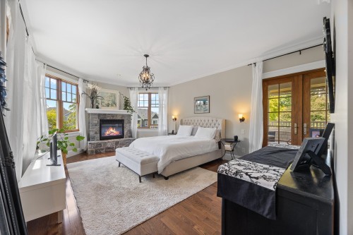 16211 29 Avenue, Surrey, BC - Indoor With Fireplace
