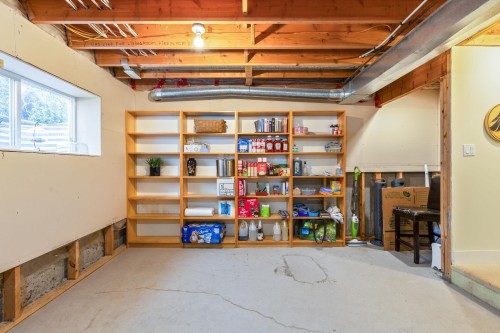 6880 190Th Street, Surrey, BC - Indoor Photo Showing Basement
