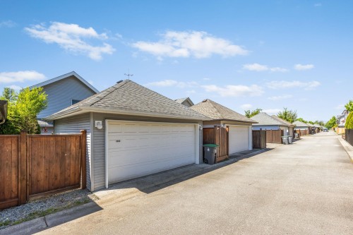 6880 190Th Street, Surrey, BC - Outdoor With Exterior
