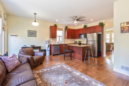 6880 190Th Street, Surrey, BC - Indoor