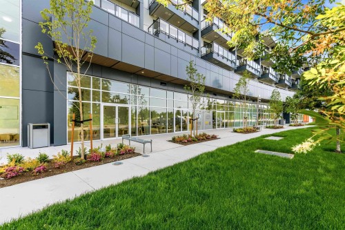 408-2233 156 Street, Surrey, BC - Outdoor