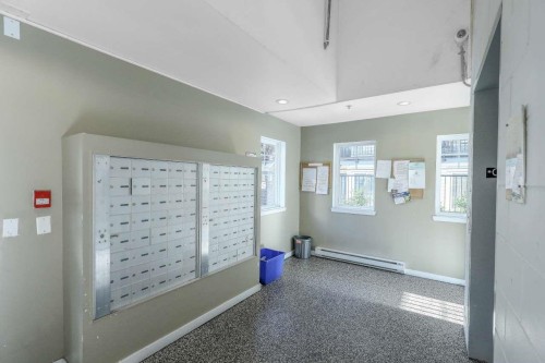 108-13958 108 Avenue, Surrey, BC - Indoor Photo Showing Other Room