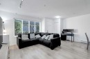 108-13958 108 Avenue, Surrey, BC  - Indoor Photo Showing Living Room 