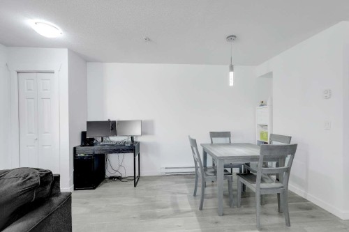 108-13958 108 Avenue, Surrey, BC - Indoor Photo Showing Dining Room