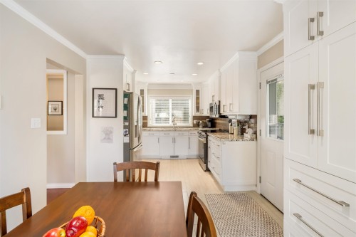 11169 Mason Place, Delta, BC - Indoor