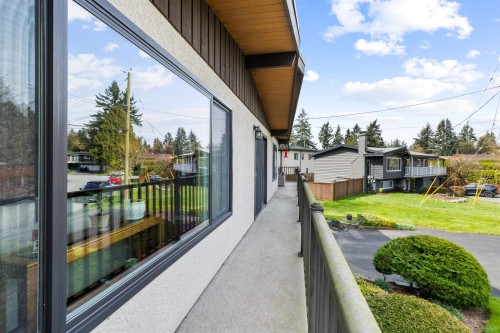 11169 Mason Place, Delta, BC - Outdoor With Exterior