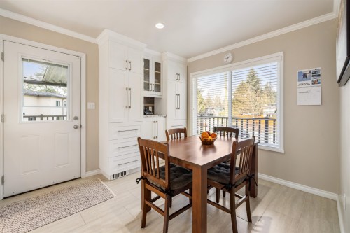 11169 Mason Place, Delta, BC - Indoor Photo Showing Dining Room