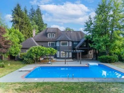 13411 25th Avenue Surrey, BC V4P 1Y8