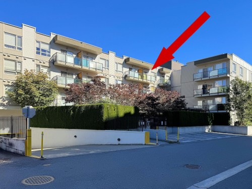 414 20460 Douglas Crescent, Langley, BC - Outdoor
