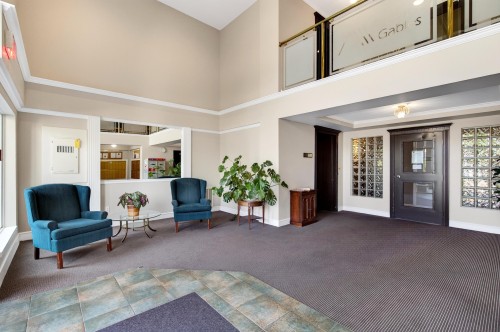 212-32044 Old Yale Road, Abbotsford, BC - Indoor