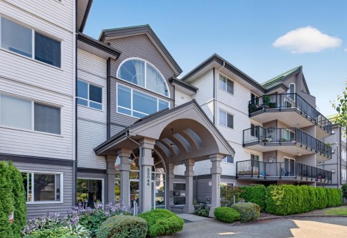 212-32044 Old Yale Road, Abbotsford, BC - Outdoor With Facade