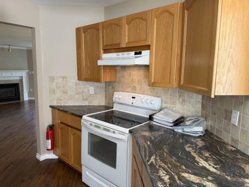 36-3115 Trafalgar Street, Abbotsford, BC - Indoor Photo Showing Kitchen