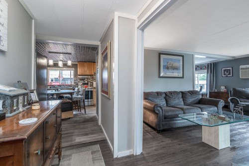 25-13650 80 Avenue, Surrey, BC 
