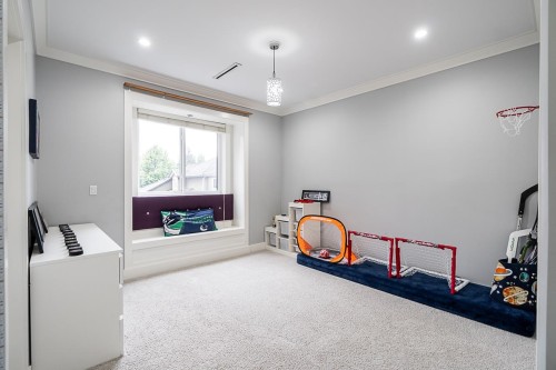 8295 110 Street, Delta, BC - Indoor Photo Showing Other Room