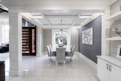 8295 110 Street, Delta, BC - Indoor Photo Showing Dining Room
