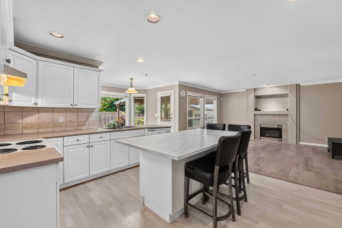17839 68Th Avenue, Surrey, BC - Indoor Photo Showing Kitchen