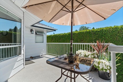 34866 Everson Place, Abbotsford, BC - Outdoor With Exterior